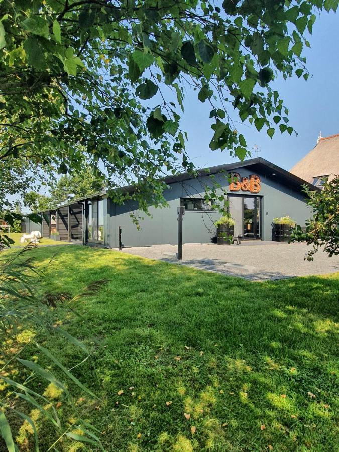 Bed and Breakfast Hippe Schuur Tytsjerk Zewnętrze zdjęcie